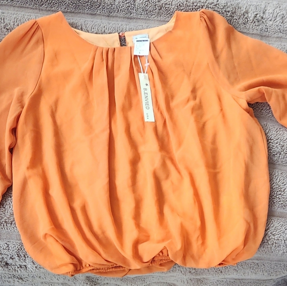 Burnt orange top